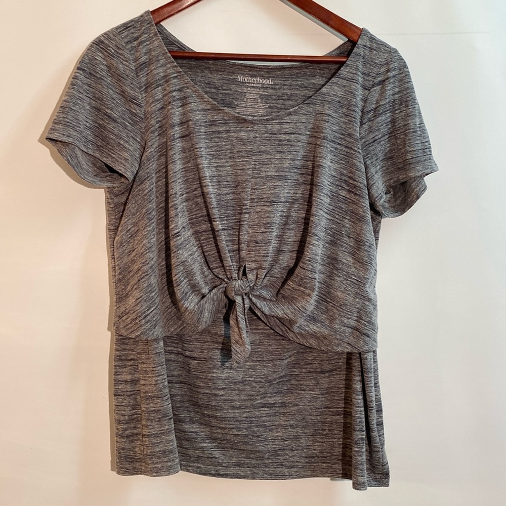 Motherhood - Nursing top with short sleeves. Size M